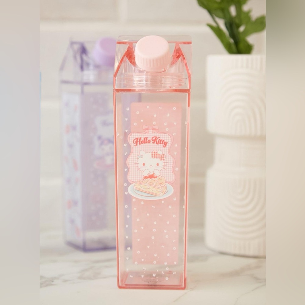 Hello Kitty Pink Clear Rectangular Drink Bottle Bin#12